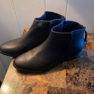 Black size 10 booties - NEW
